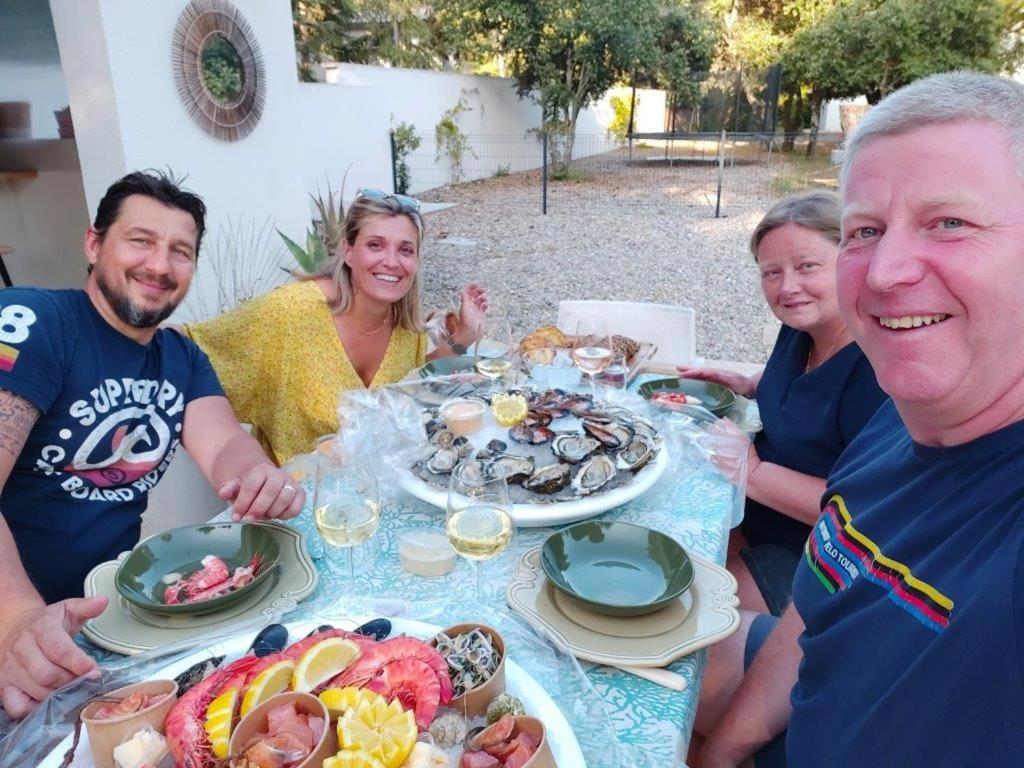 マザン Gite Dans Les Pins Avec Piscineヴィラ エクステリア 写真