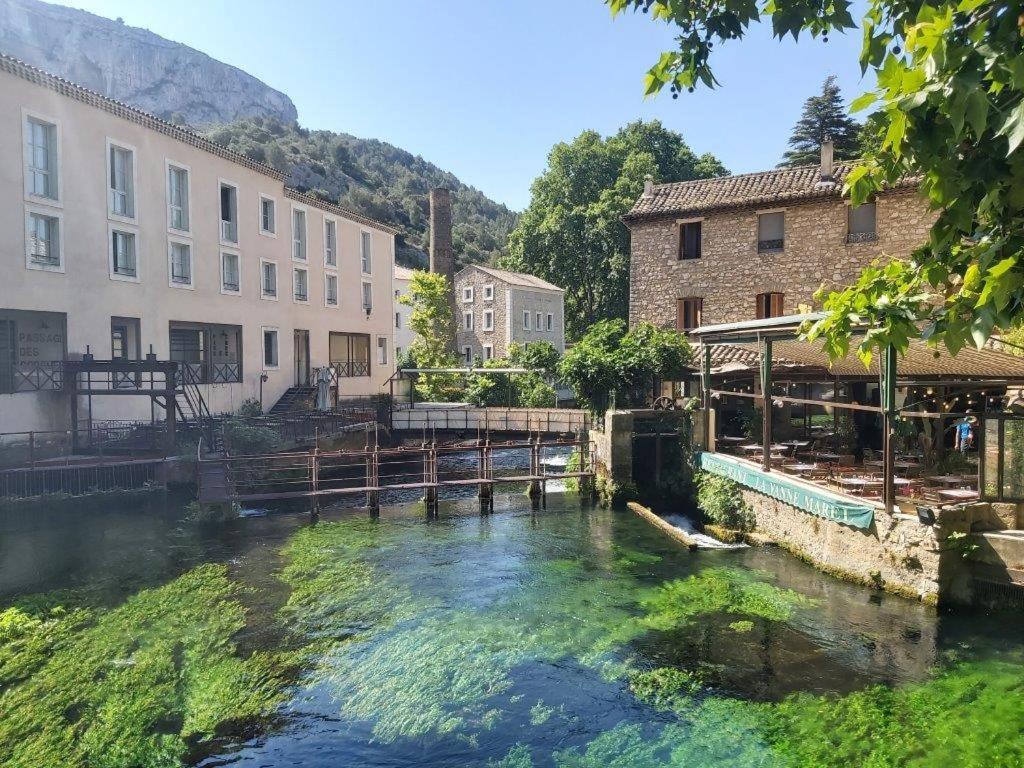 マザン Gite Dans Les Pins Avec Piscineヴィラ エクステリア 写真